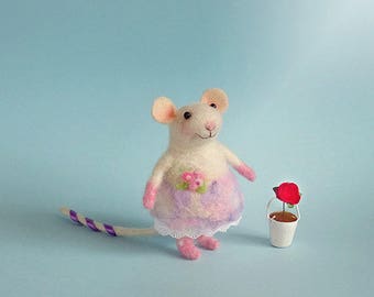 Needle felted mouse | Etsy