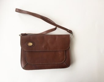 Vintage Chocolate Brown Genuine Leather Purse / Vintage 80s Leather Handbag / Shoulder Bag / Vintage Brown Leather Shoulder Bag or Clutch