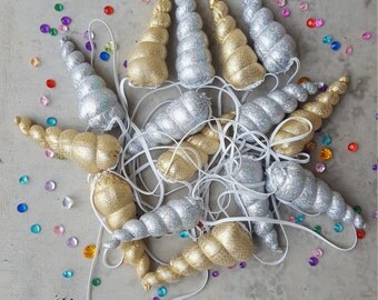 Unicorn horn headband // unicorn headband // horn headband // sparkly unicorn horn party favor // lavender leaf designs // lavender leaf