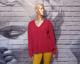 Magenta cashmere sweater, v neck cashmere top, soft jumper, warm sweater, magenta raspberry cashmere pullover, long sweater, cozy sweater
