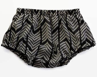 Bohemian Baby Clothes, Bohemian Baby Girl, Baby Bloomer, Baby Shower Gift, Trendy Baby Clothes, Baby Girl Shorts, Baby Girl Hipster, Bloomer