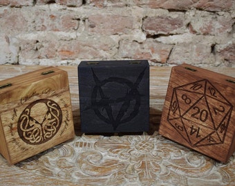 Small Dice Box, Game Dice Box, RPG Dice Box, Vampire Masquarade, Call of Cthulhu, D20 dice box, Gamer Gift, Table Top Games, Geek Gift,