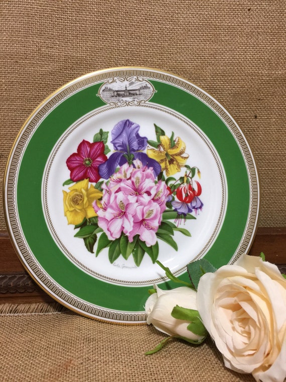 RHS 1981 Chelsea Flower Show Fine Bone China Plate by ROYAL DOULTON - Premier Issue - 9" Decorative Plate - Vintage English Cabinet Plate