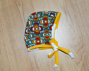 Reversable baby bonnet, baby bonnet, jersey bonnet, baby hat, newborn hat reversable, dots, vintage, flower