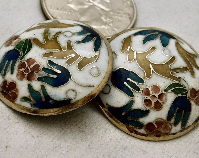 WHITE CLOISONNE NEW Vintage Gold Tone Beautiful Abstract Floral Vine Enamel Christmas Gift for Her, Stocking Stuffer Clip Earrings! 904