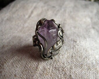 Beautiful Amethyst Crystal Ring, Raw Amethyst Ring, Crystal Amethyst, Quartz Crystal, Quartz Jewerly, Amethyst Jewerly, Raw Crystal Jewerly