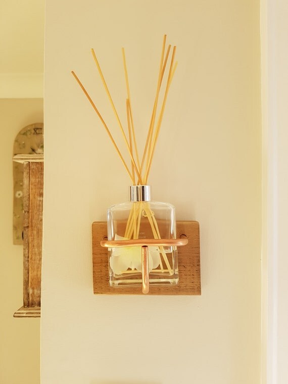 Wall Mounted Reed Diffuser Scent Holder Child and Pet