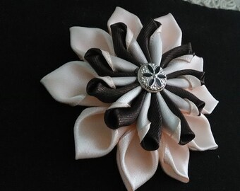 Barrette kanzashi Brown and beige/hair clip girl/Fleur kanzashi/clamp satin/ribbon satin