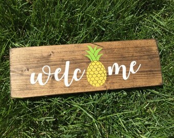 Pineapple Decor, Pineapple Sign, Welcome Sign, Summer Sign, Summer Decor