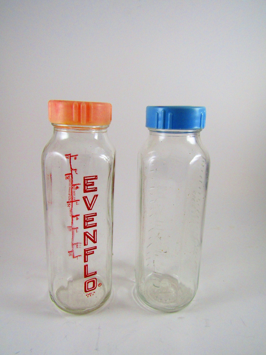2 vintage evenflo glass baby bottles 8oz 2 vintage evenflo glass baby bottles 8oz