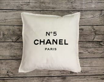 Stylish luxury fashion cushion cover chanel no 5 paris quote