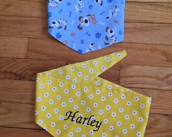 Fun Handmade Personalized Dog Bandanas - Daisy - Puppies