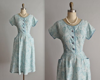 50's Shirtwaist Dress // Vintage 1950's Paisley Blue Rhinestone Garden Party Shirtwaist Dress M
