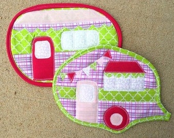 pot holders, potholders, camper, camping, vintage camper, quilted, happy, cooking, kitchen, purple, green, pink, baking