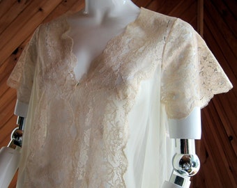 Vintage Lingerie | Vintage Peignoir Robe | Shadowline Lace Negligee | Vintage lingerie 50s 60s | Sexy Lingerie | Sheer See Through Lingerie