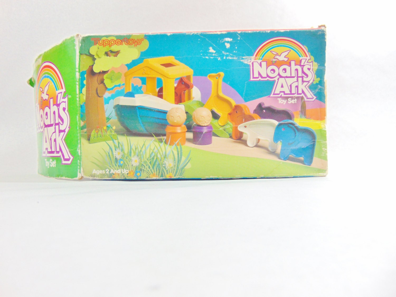 noah's ark bath toy tupperware