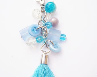 Light blue beaded charm keyring