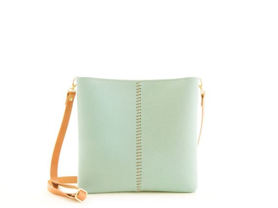 Small crossbody bag / wool felt bag / felt crossbody bag / small womens bag / turquoise bag / made in Italy
