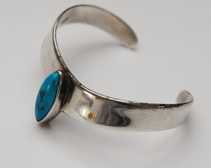 Sterling Cuff Bracelet - Turquoise - Taxco Mexico - Modern - silver blue Gemstone Bangle