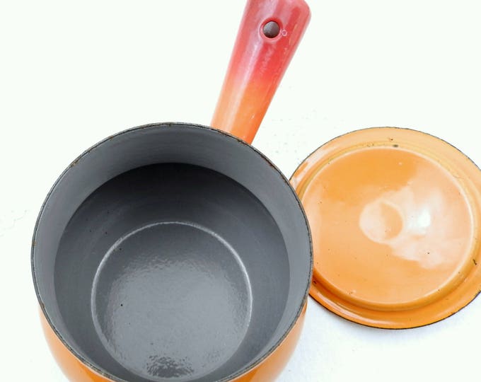 Vintage French Bright Orange Enamelware Pot Belly Pan with Lid, Enamel Sauce Pan, Cooking Pot, 1960s Retro, Kitchen, Interior, Kitchenware Vintage French Bright Orange Enamelware Pot Belly Pan with Lid, Enamel Sauce Pan, Cooking Pot, 1960s Retro, Kitchen, Interior, Kitchenware
