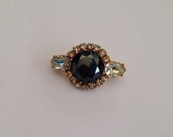 Vintage Joan Rivers Small Goldtone and Diamante Brooch.