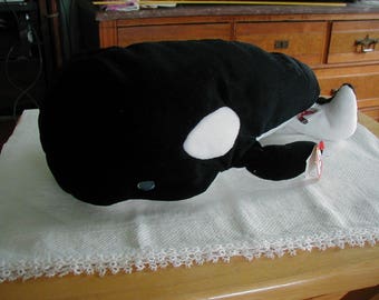 TY Whale TIDE pillow pal vintage TY product.