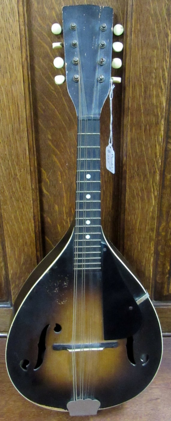 Antique Mandolin 8 strings