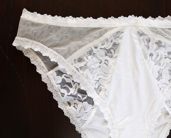 Beautiful Ivory Bridal Lace Panties. Multitextured Off White.