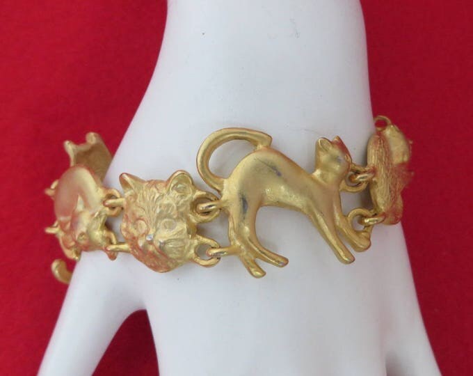 Vintage Cat Bracelet, AJC Jewelry, Cat Lovers Bracelet, Gold Tone Link Bracelet