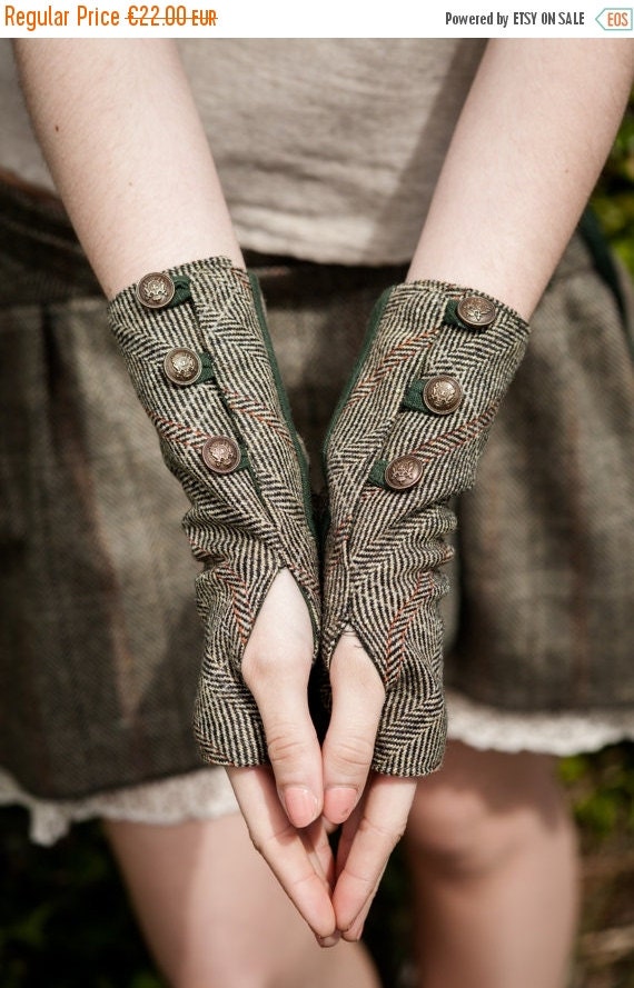 ON SALE Wristwrmers, Fingerless gloves, green gloves, Tweed, wristwarmer, Rustic, Steampunk, wristwarmers, With brass buttons, Folk wristwar by CELTICFUSIONDESIGN steampunk buy now online
