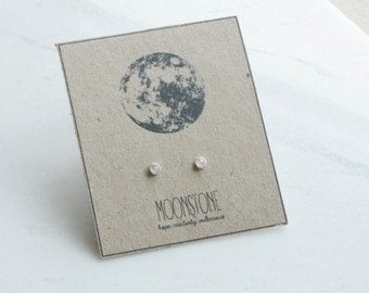 Tiny Moonstone Studs, Small Moonstone Earrings, Tiny Moonstone Earrings, Tiny Ear Studs, Moonstone Studs, Small Moonstone Earrings