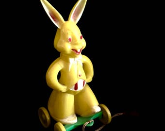 Vintage Bunny on Wheels, Plastic Pull Toy, Easter Basket Toy, Hard Plastic Molded Rabbit, E Rosen Rosbro Bunny, made in USA, Circa 1950s