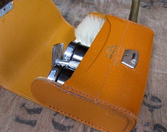 Two Tix Grooming Set, Mens Grooming Case, Mens Vanity Set, Vintage Grooming Set, Travel Set, Mens Shaving, Hair Brush, Shaving Set