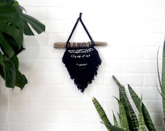 Handwoven Wall Hanging - Triangle - Boho - Jungalow - Nursery - home - decor - wall art - Geometric - Gifts for her - Tissage