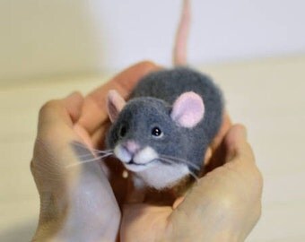 Felted Miniature Mouse Grey Mouse Mini Animal Needle Felt