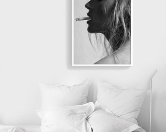 Smoking hot Kate Moss | Fashion Poster Printable Digital File | Instant download | Fashion photography | Cigarette art print