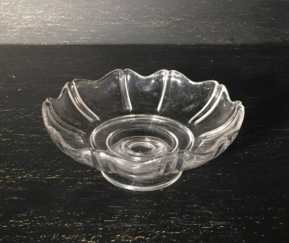 Vintage Clear Glass Compote Dish / Dessert Dish / Cookie Dish