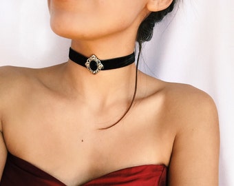 Black Velvet Choker/Black Victorian Chokers/Black Eduardian Necklaces/Black Choker/Victorian Jewelry/Edwardian Necklace/gothic choker