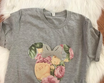 Minnie Mouse tshirts,Disney Tee-women's -Minnie floral Tshirts-Mickey floral Tshirt-Disney apparel-women's clothing- Mickey Mouse t-shirt