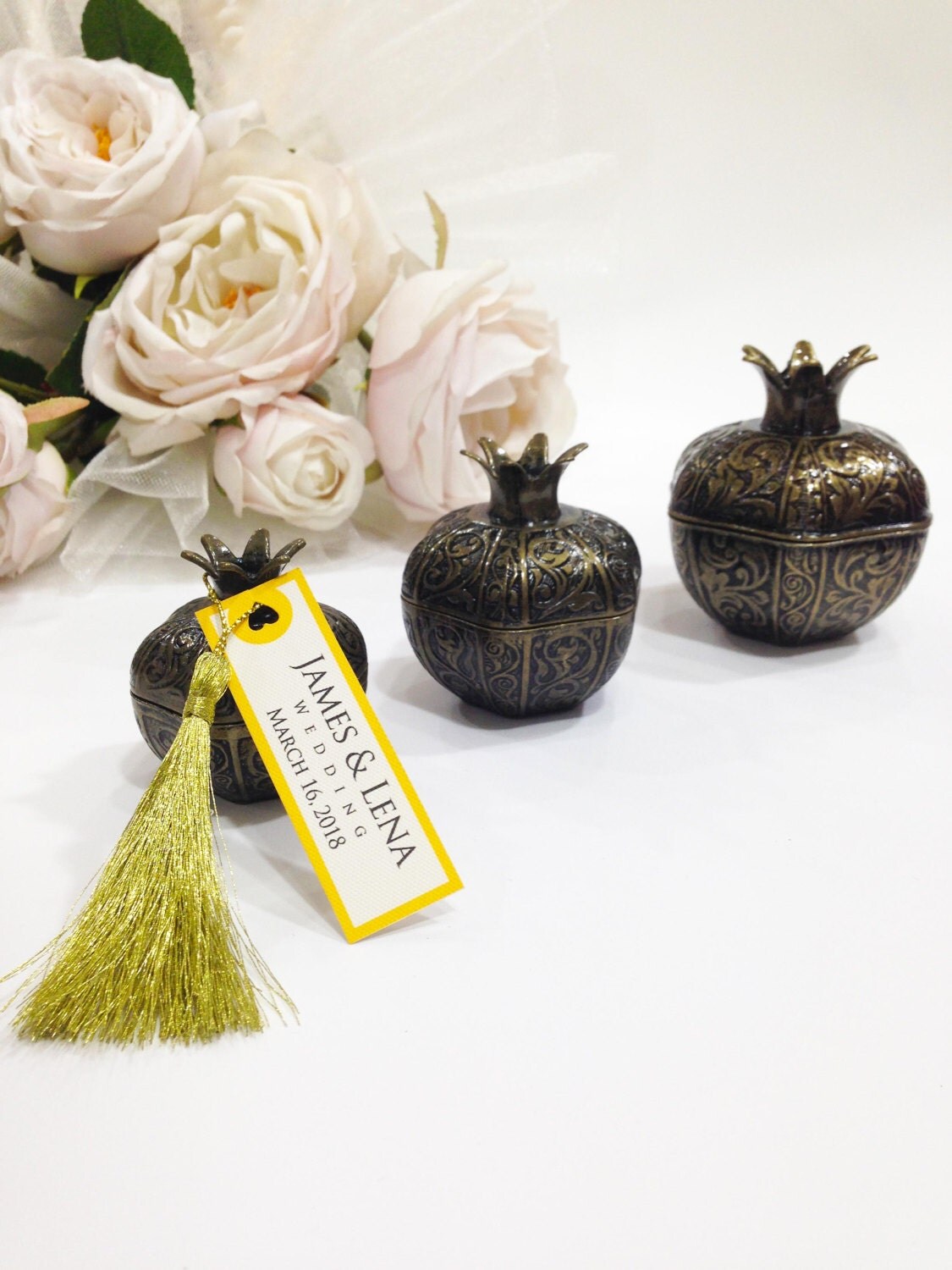 upscale wedding favors