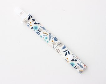 Gender neutral Fabric dummy clip - pacifer teether saver clip - baby dummy clip - Wild wood forest, Australian seller