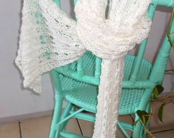 Écharpe blanche effet dentelle tricoté - White scarf with knitted lace effect