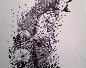 Feather with Ocean theme : starfish, shells, birds