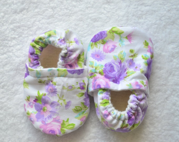 violet flowers booties violet baby girl soft sole baby shoe spring cotton baby shoes violet baby booties violet baby shower gift vio...