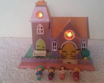 1993 Polly Pocket Wedding Chapel Light Up Complete Set with Dolls Bride and Groom. 90s Polly Pockets.