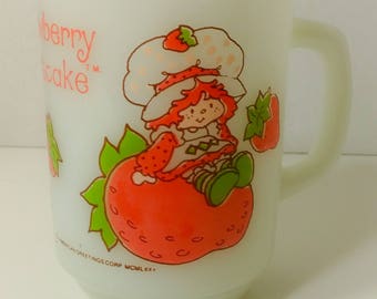 Strawberry Shortcake Milk Glass Mug, American Greetings, Oven Proof, Anchor Hocking USA