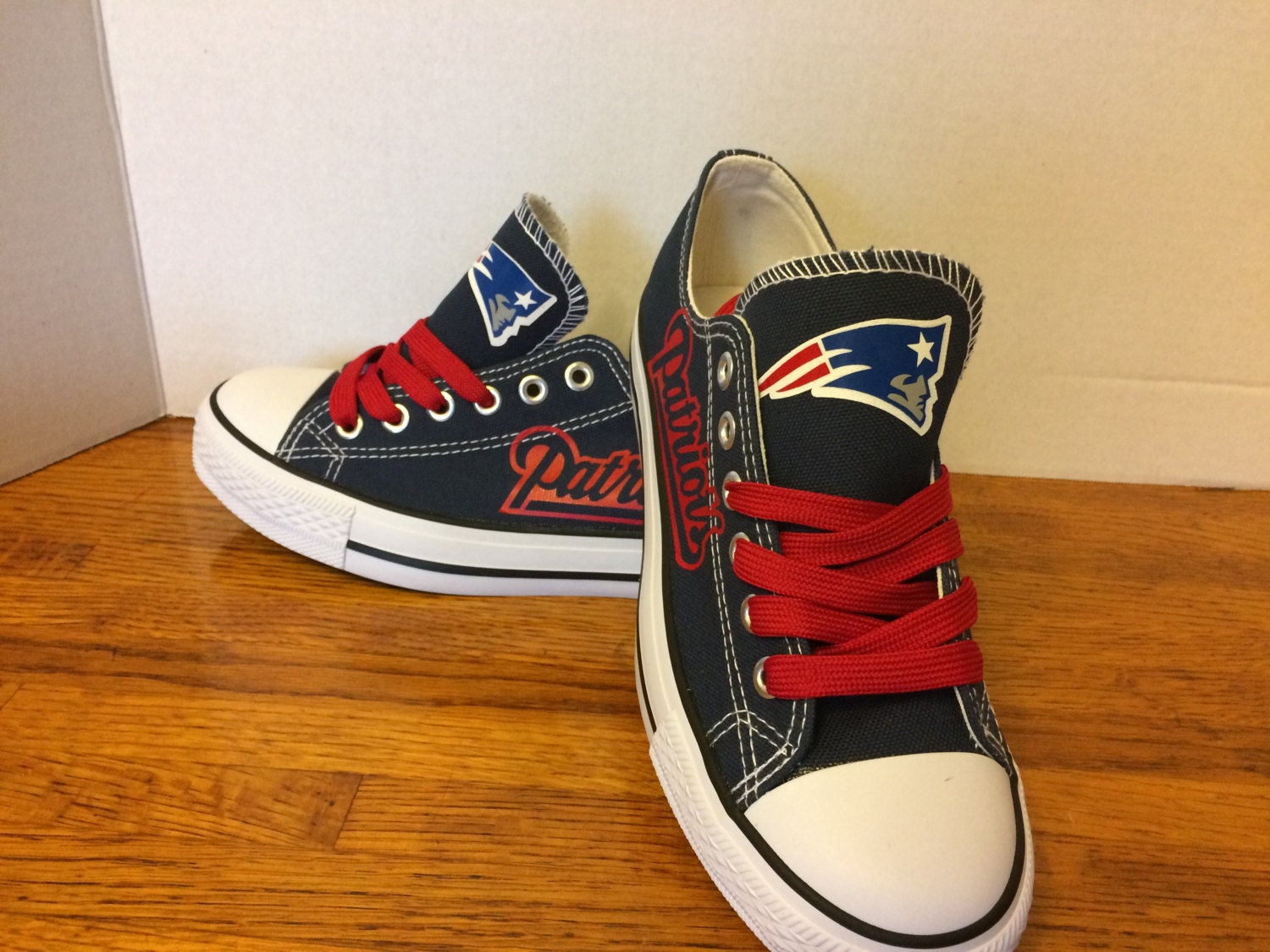 women's nike patriots sneakers
