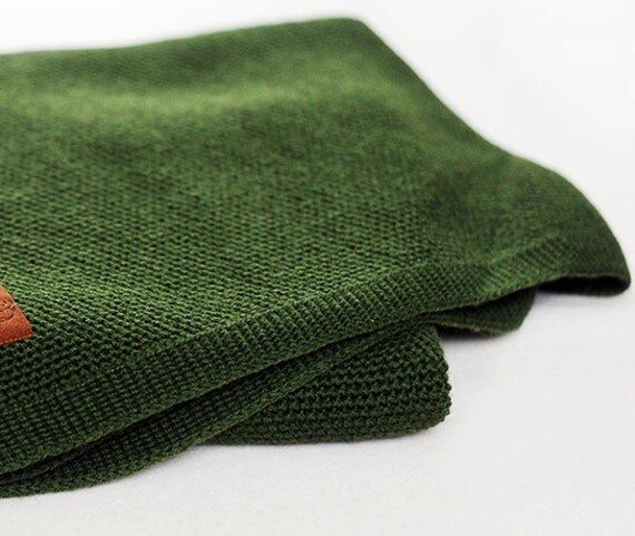 Dark green blanket Merino wool bedspread Cable knit