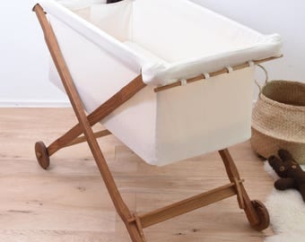 KootaCrib Baby's first bed entirely of oak wood and bassinet of cotton / Wool-filled mattress