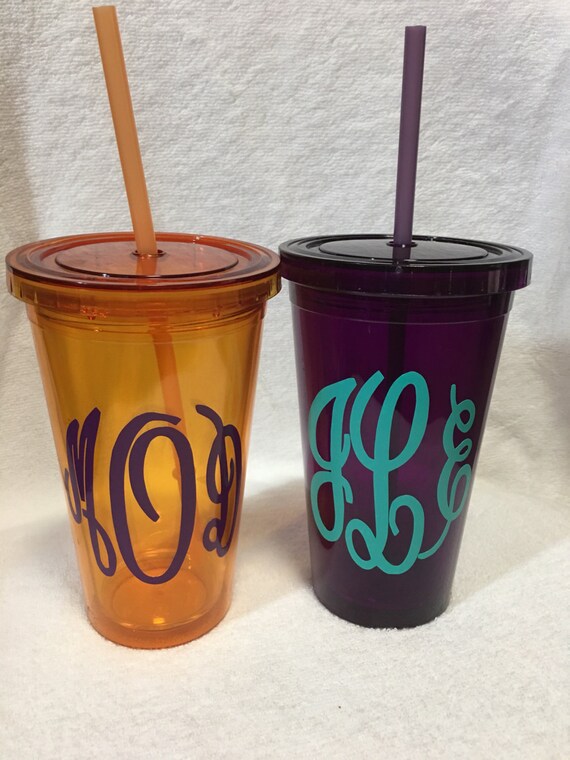 Monogrammed plastic reusable cups with lids and straws